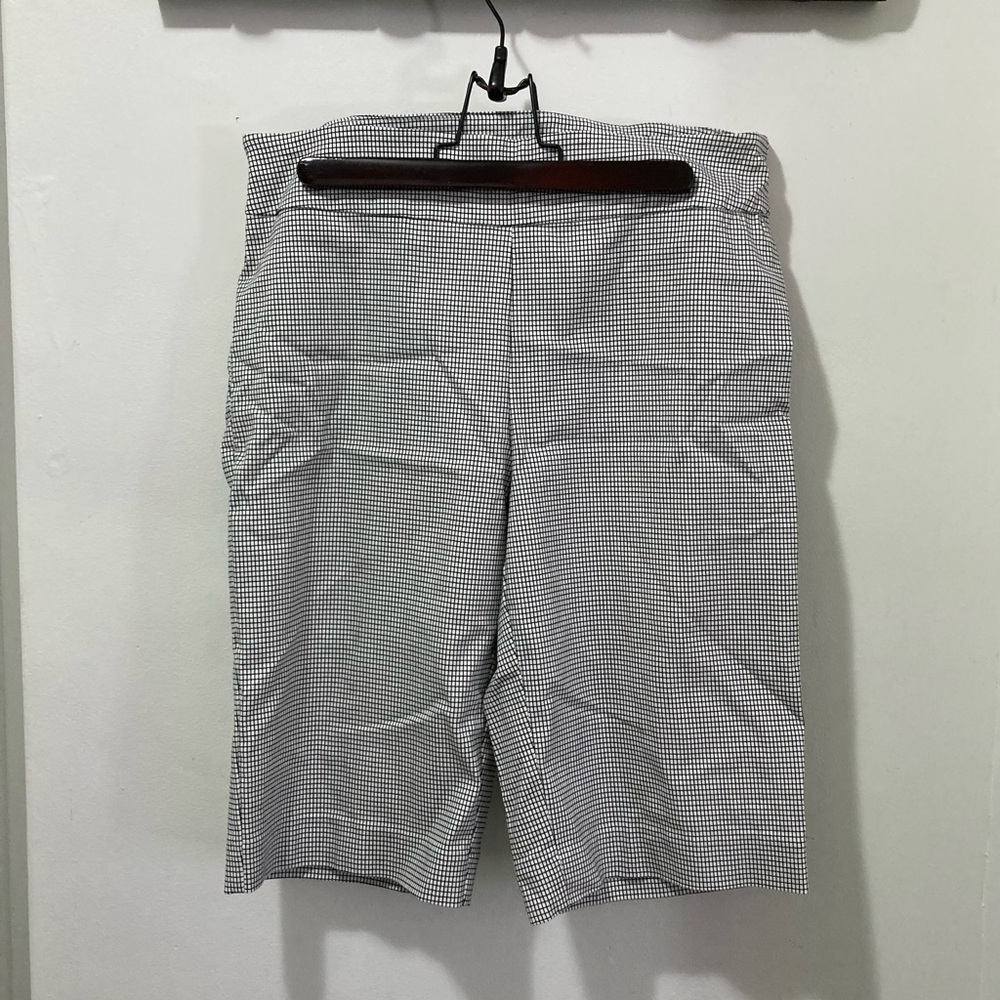 🦋  Black and White Checkered Shorts
